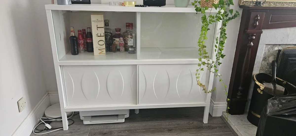 Sideboard - Image 1