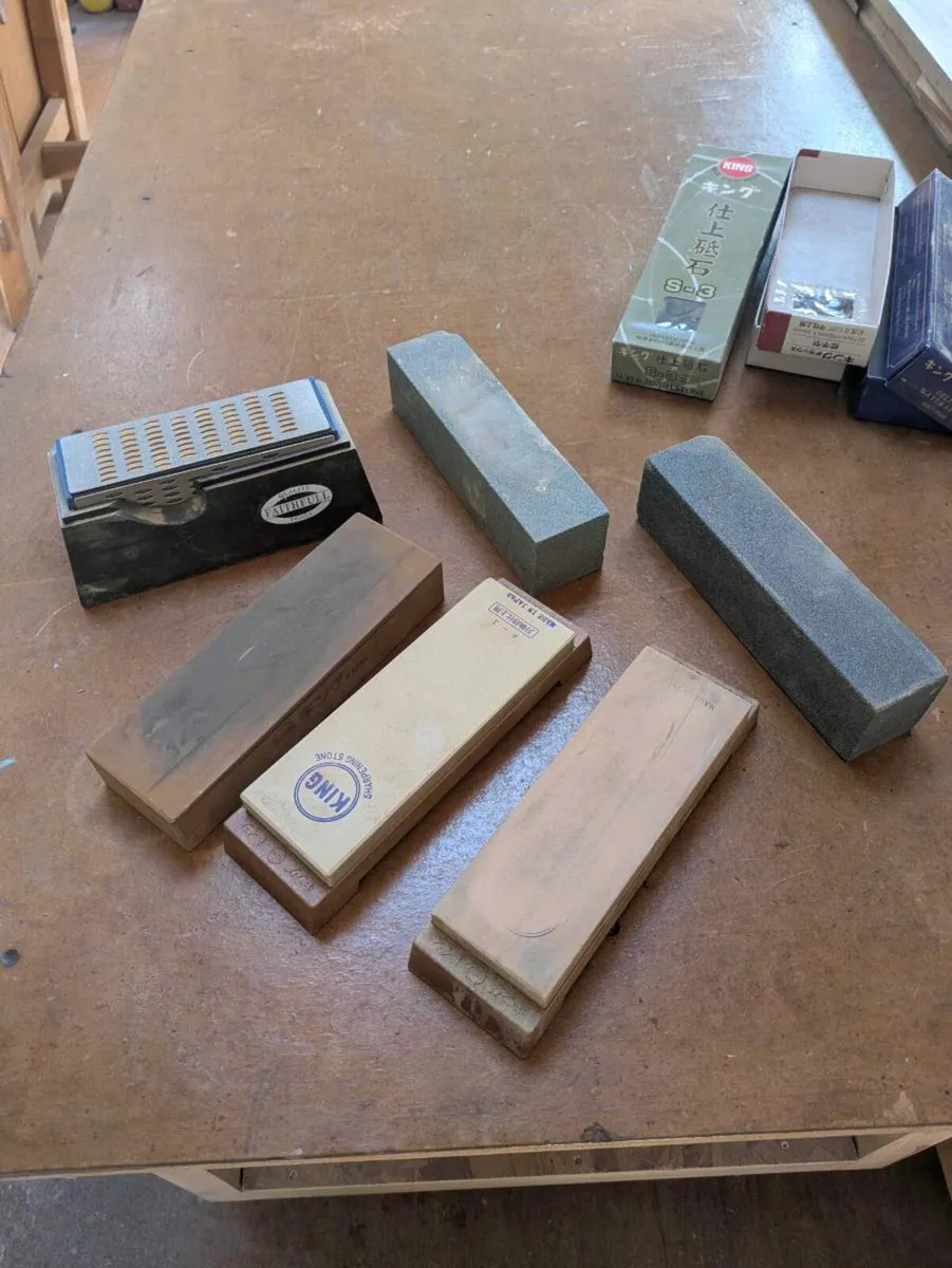 Sharpening stones - woodwork - Image 3