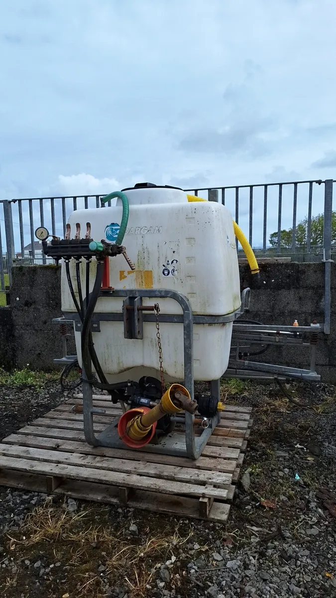 Bargam 400lt Sprayer - Image 3