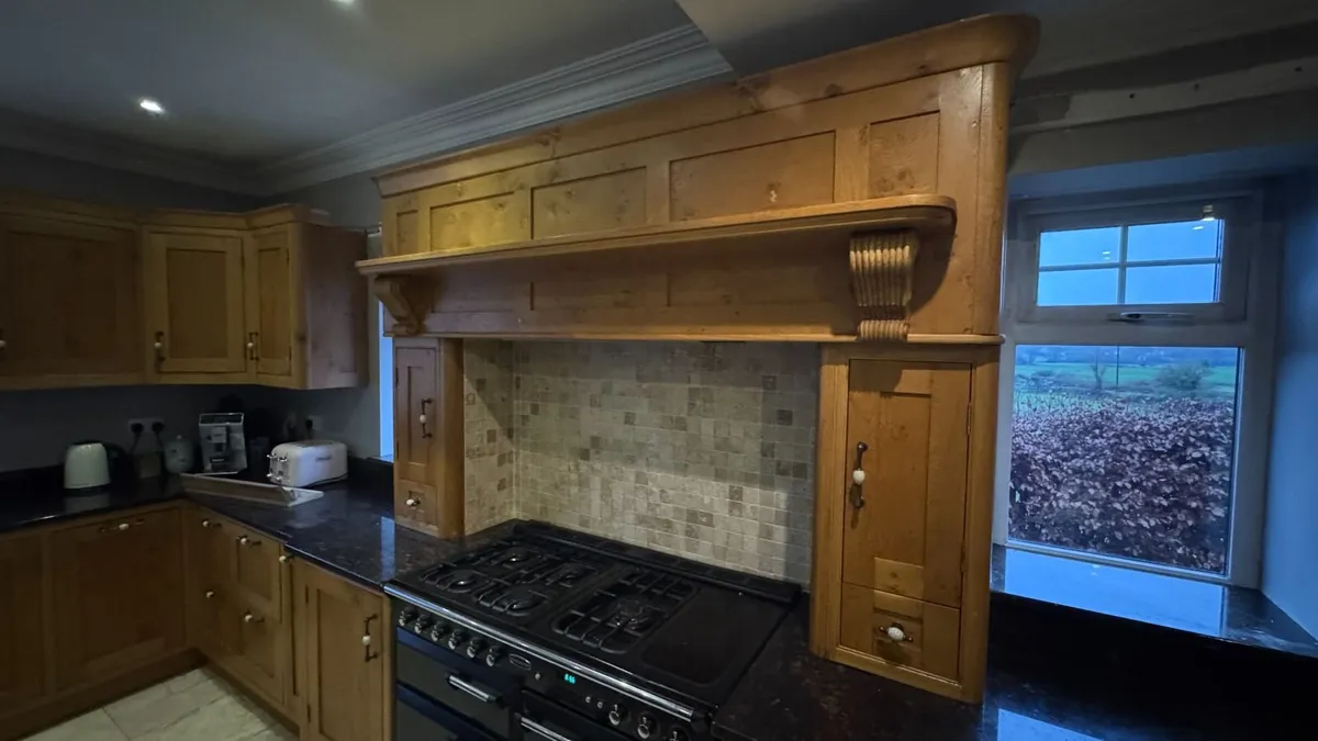 Kitchen Cooker Hood - Image 1