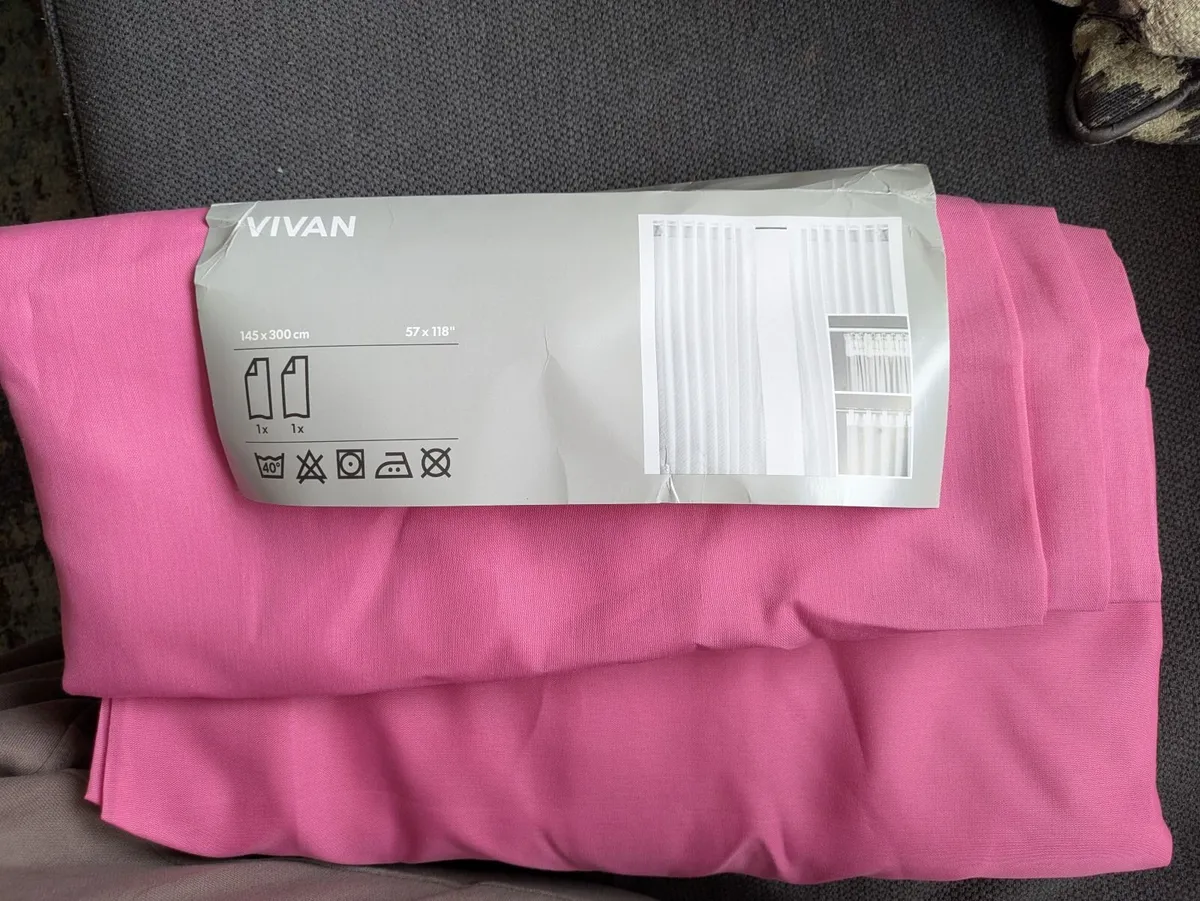 Curtains - Image 1