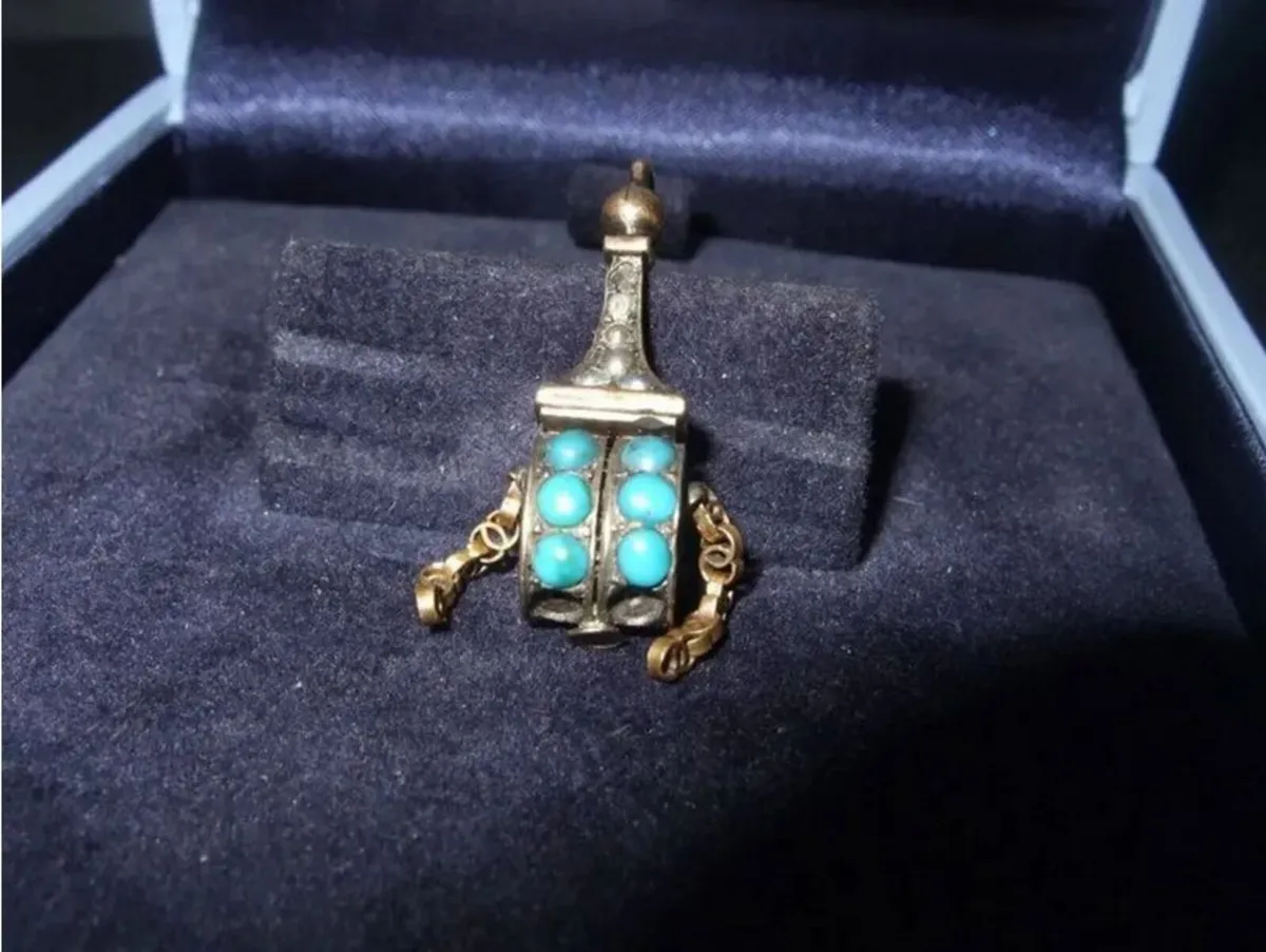 Vintage Hallmarked 9ct Gold 'Tibetan Prayer Wheel' - Image 3