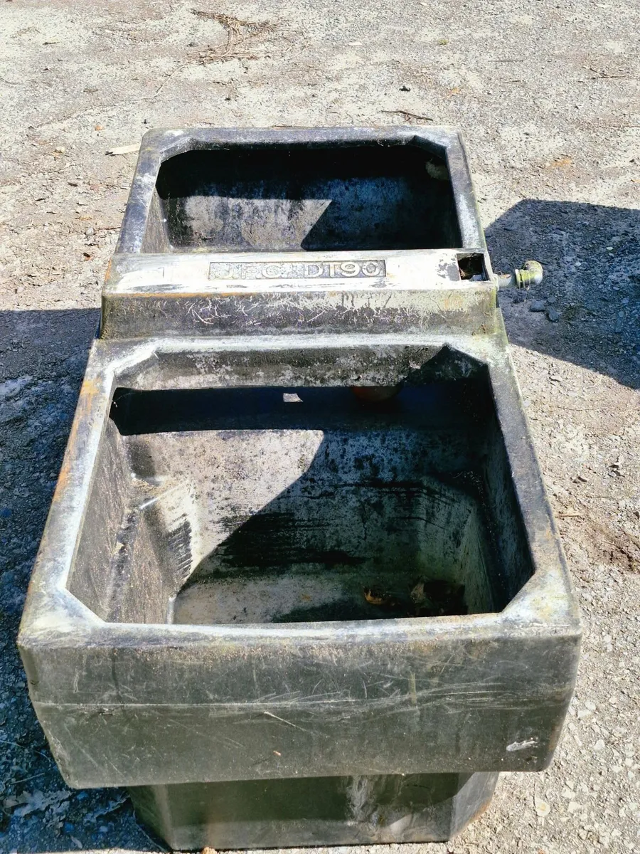 Plastic Cattle Drinker - Image 1