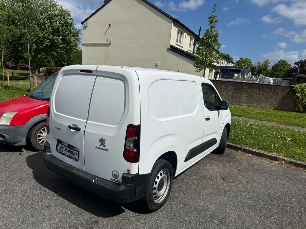 192 Peugeot partner - Image 2