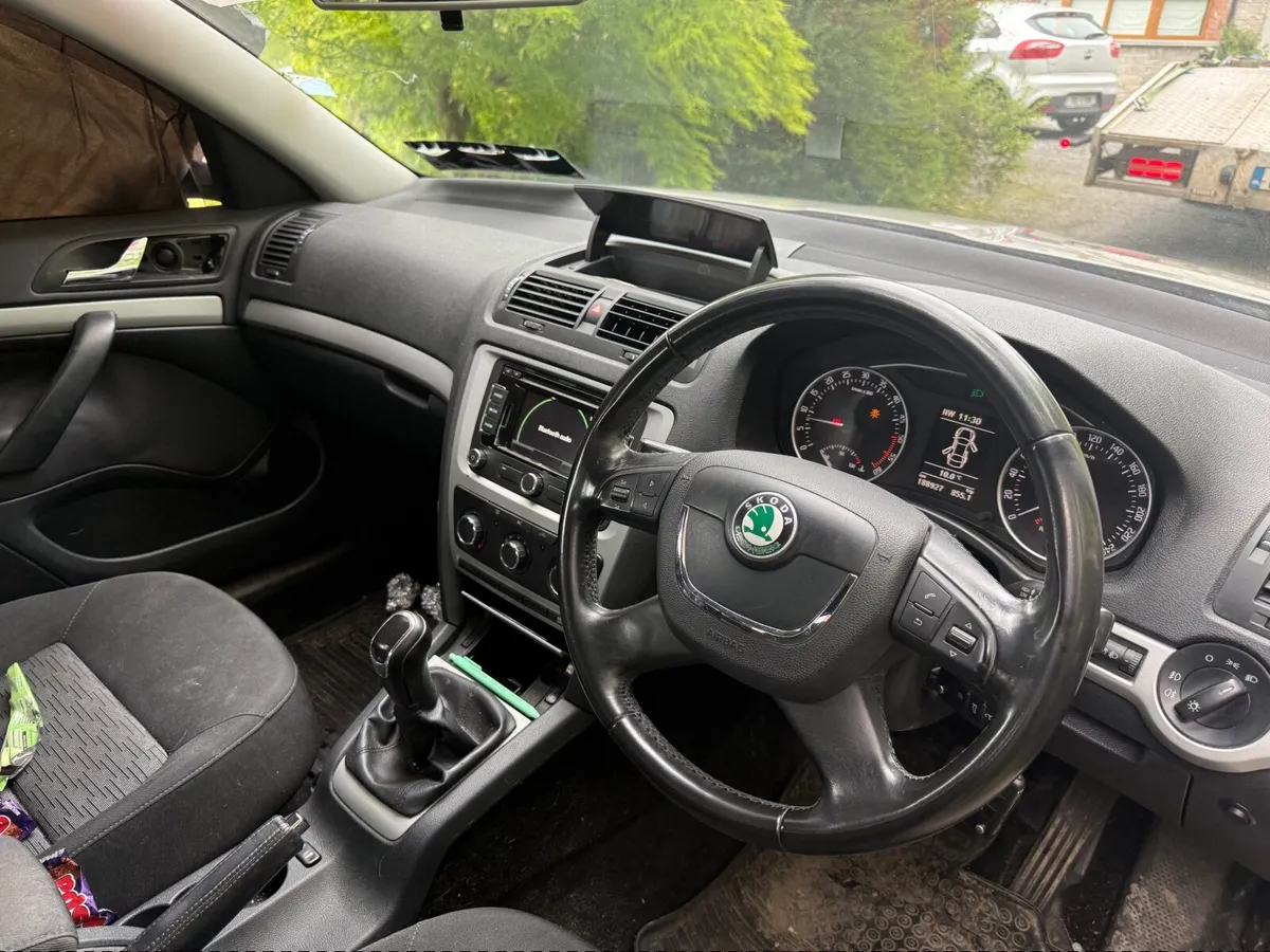 Skoda Octavia - Image 4