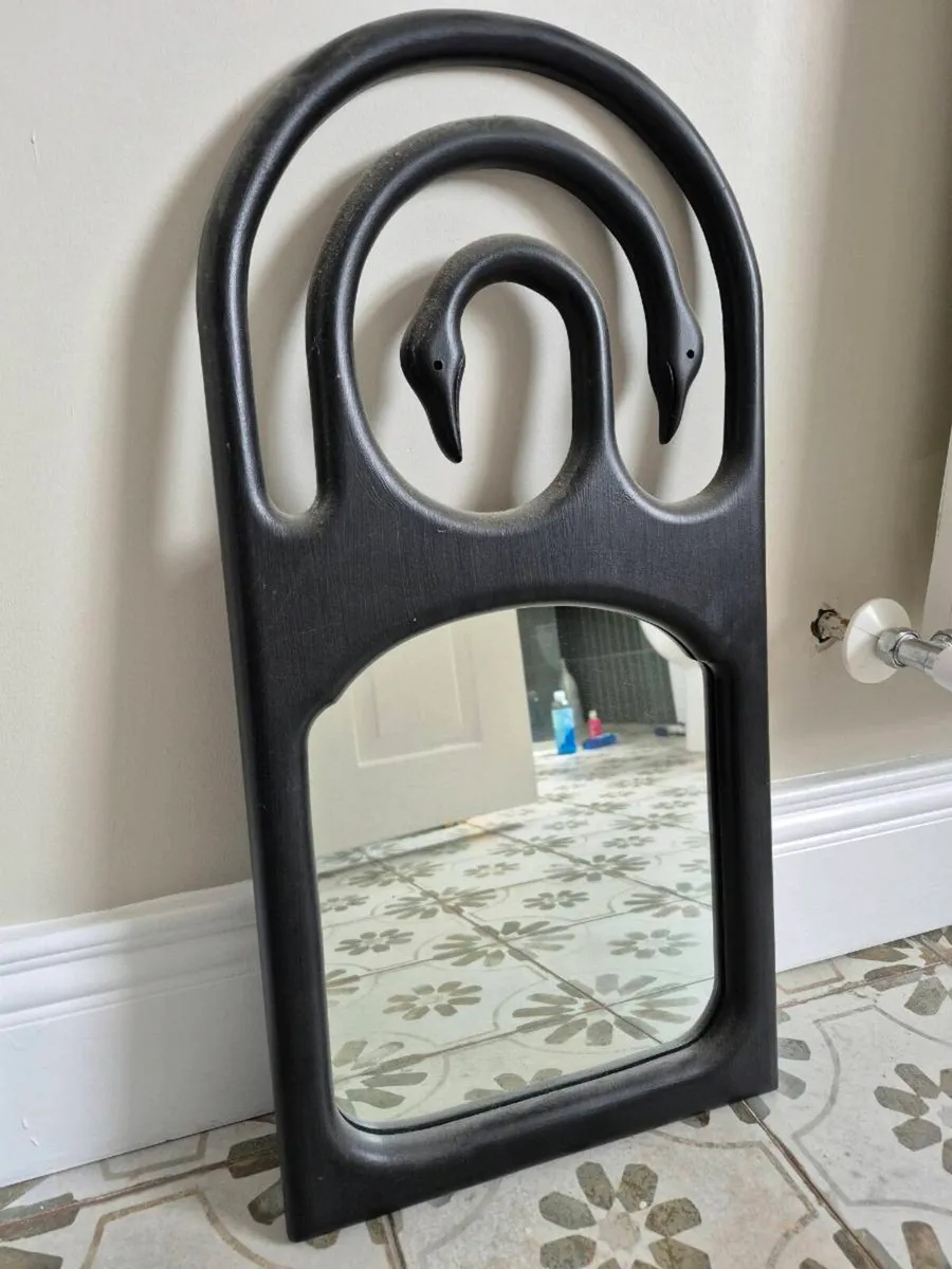 Mirror - Image 2