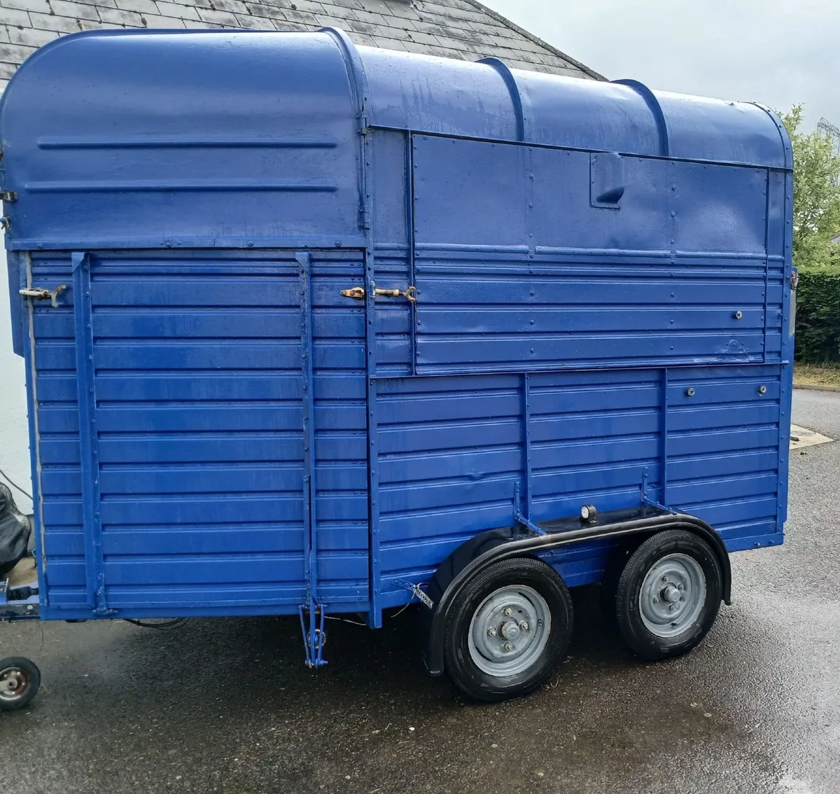 Catering Horesbox - Image 1