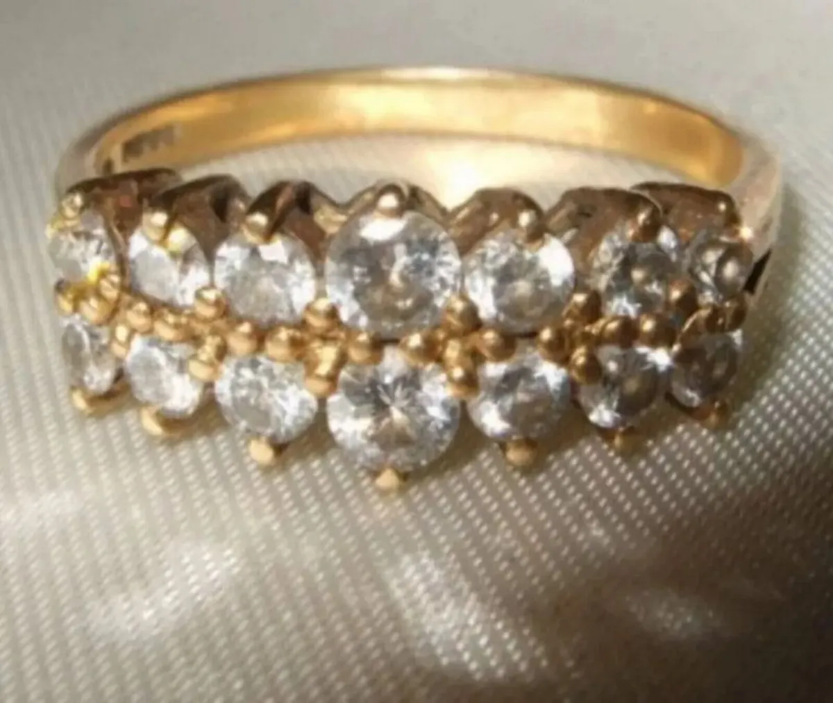Vintage 18ct Gold & Diamond Ring - Image 1