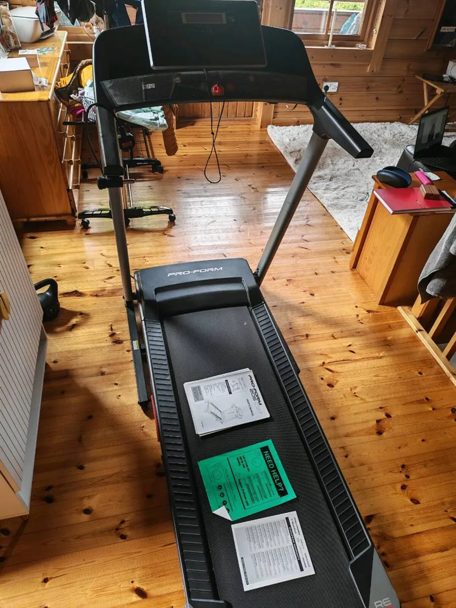 ProForm 205 CST Treadmill - Excellent Condition wi - Image 1