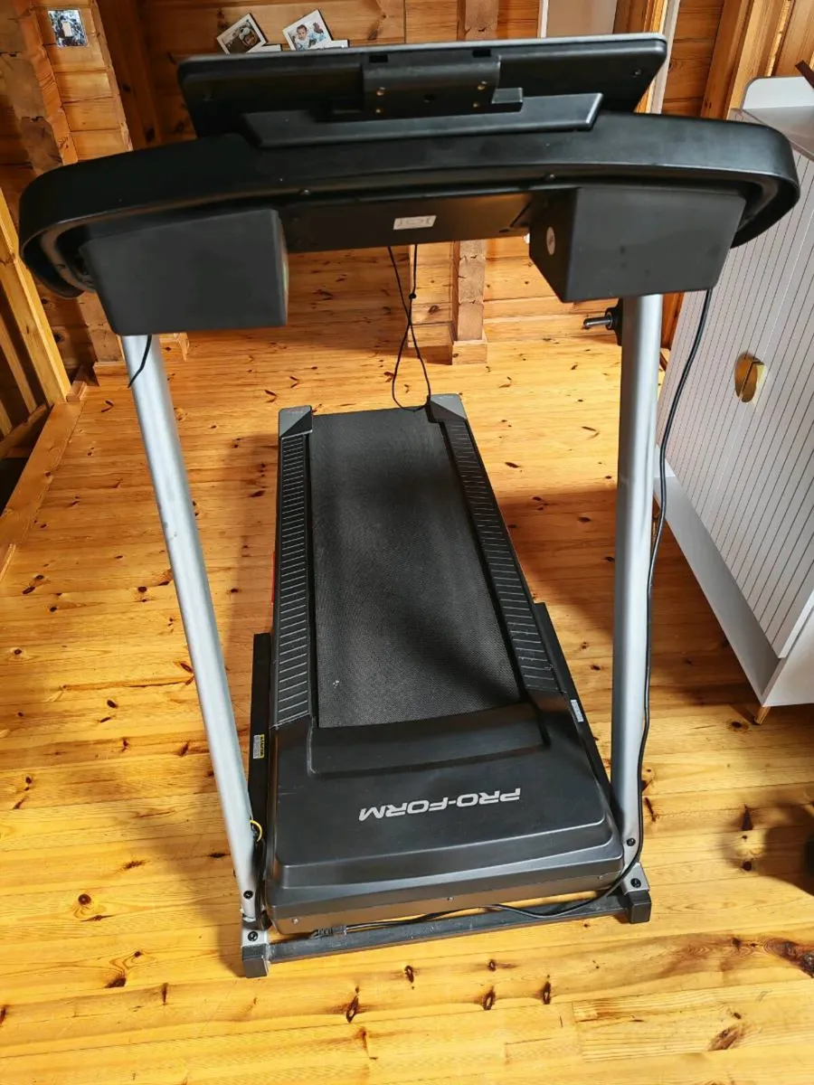 ProForm 205 CST Treadmill - Excellent Condition wi - Image 2