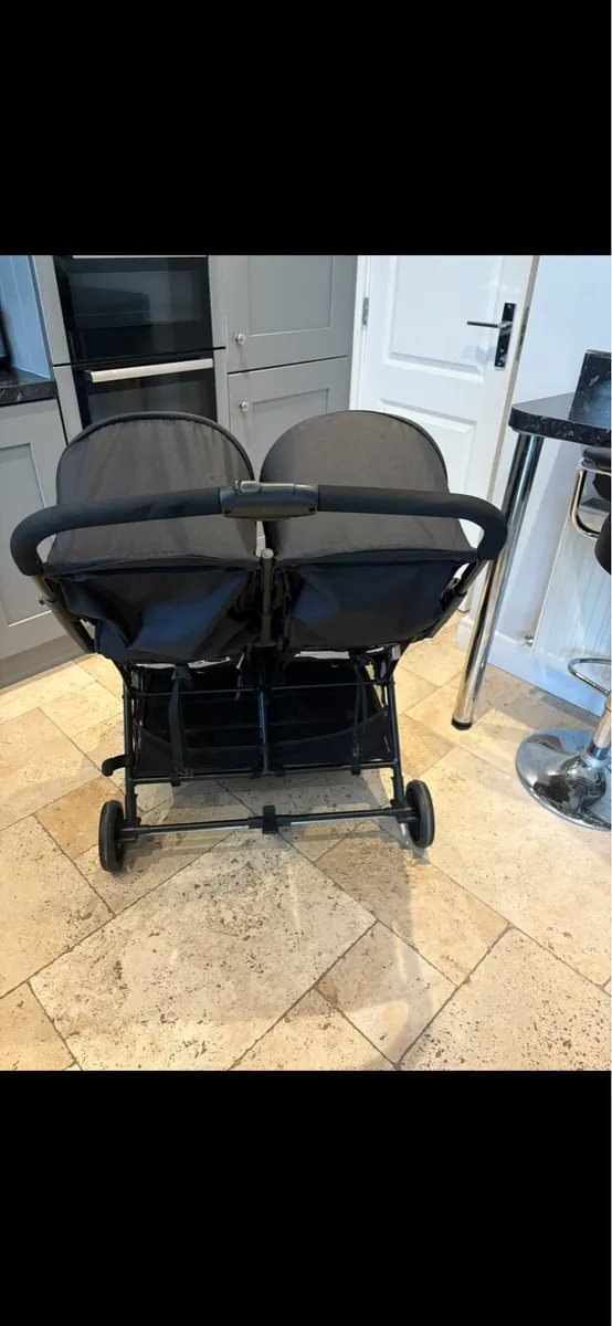 Double stroller - Image 3