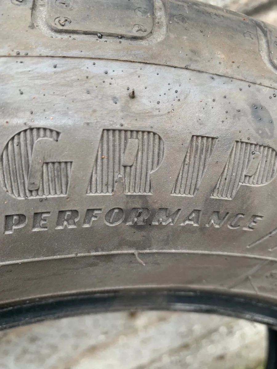 Car Tyres - Image 2