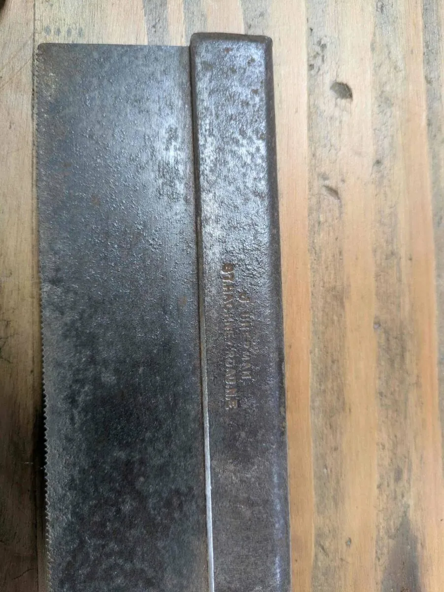 Old hand saw display - Image 2