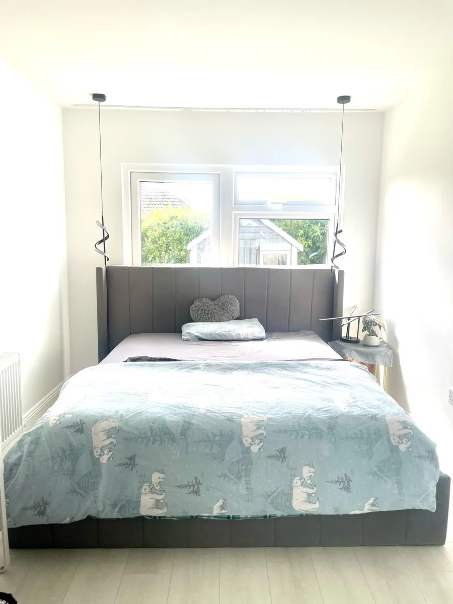 Ottoman bed / with storage