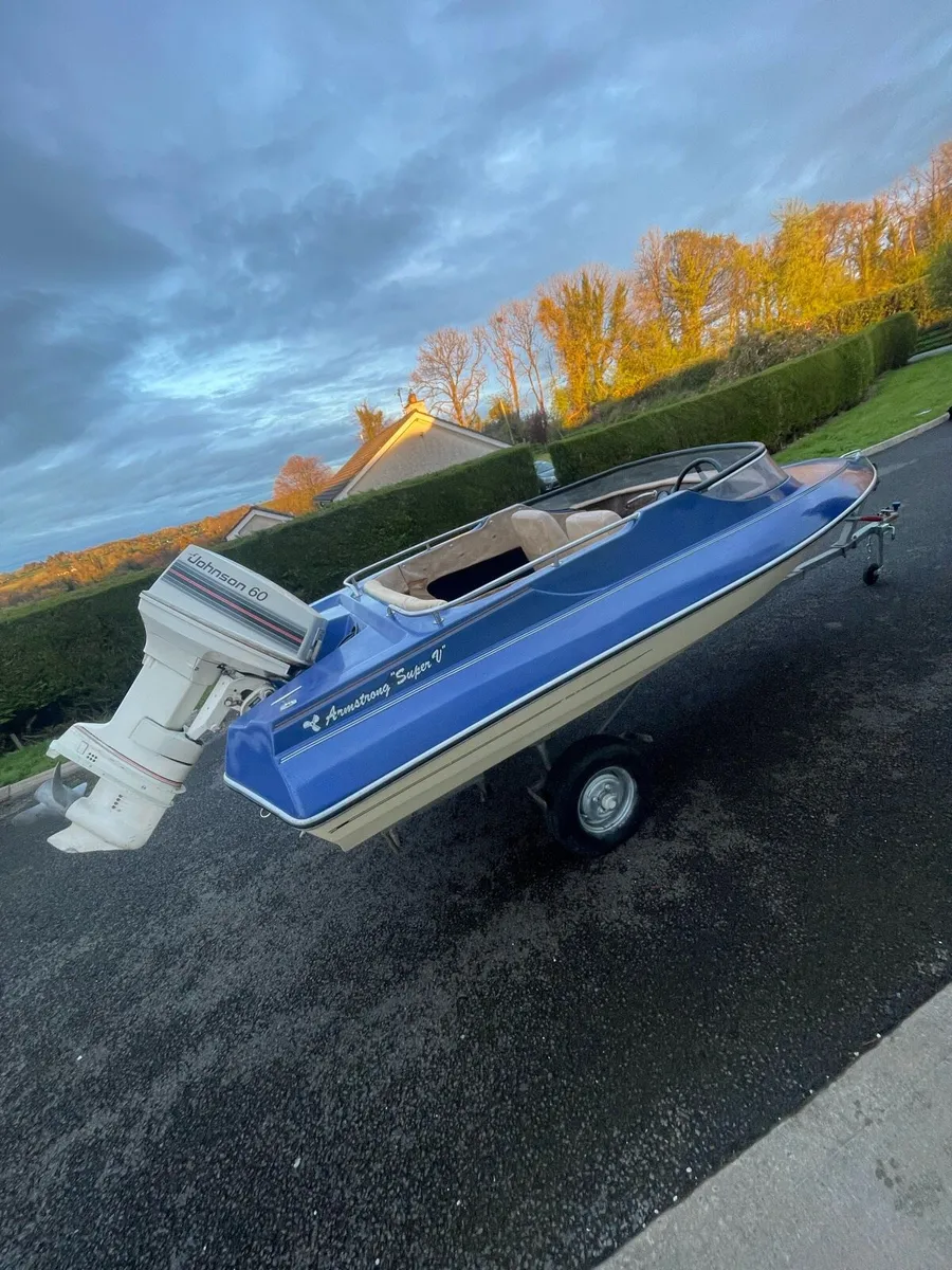 Speed boat - Image 3
