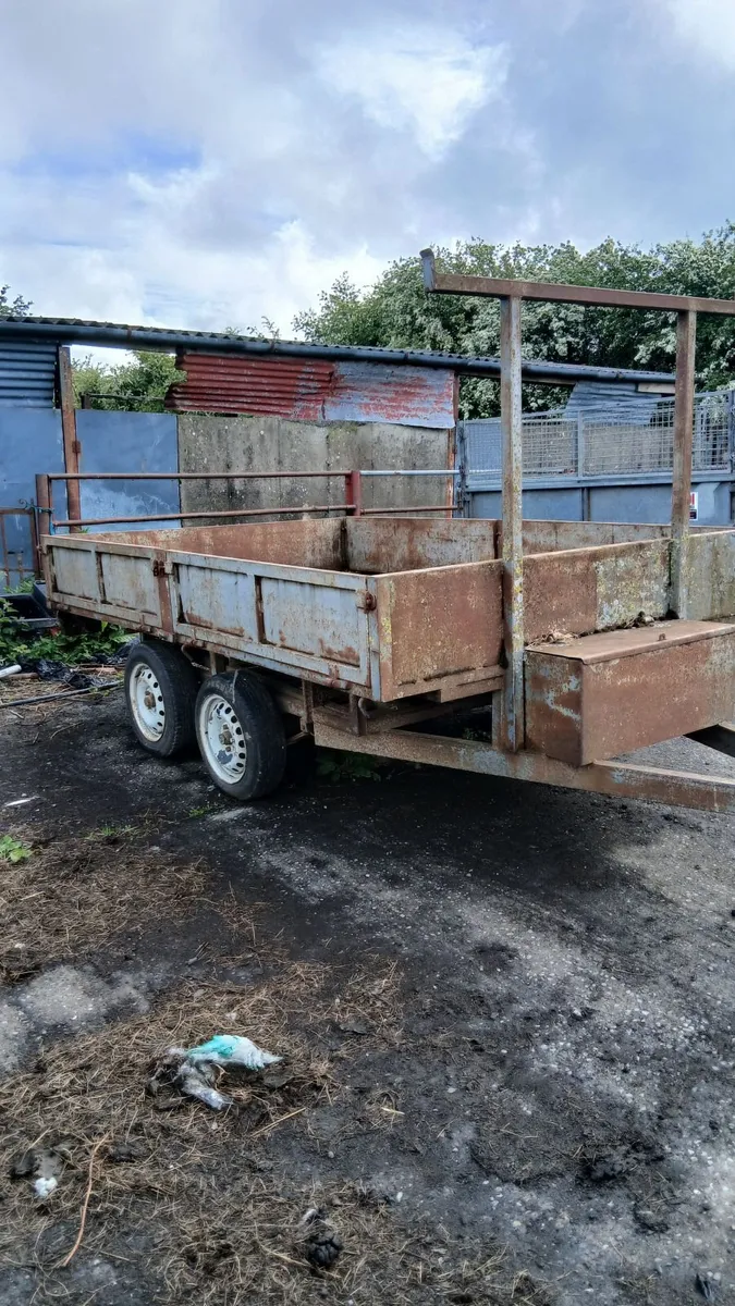 Flat steel 4.wheel 6ftby10ft trailer