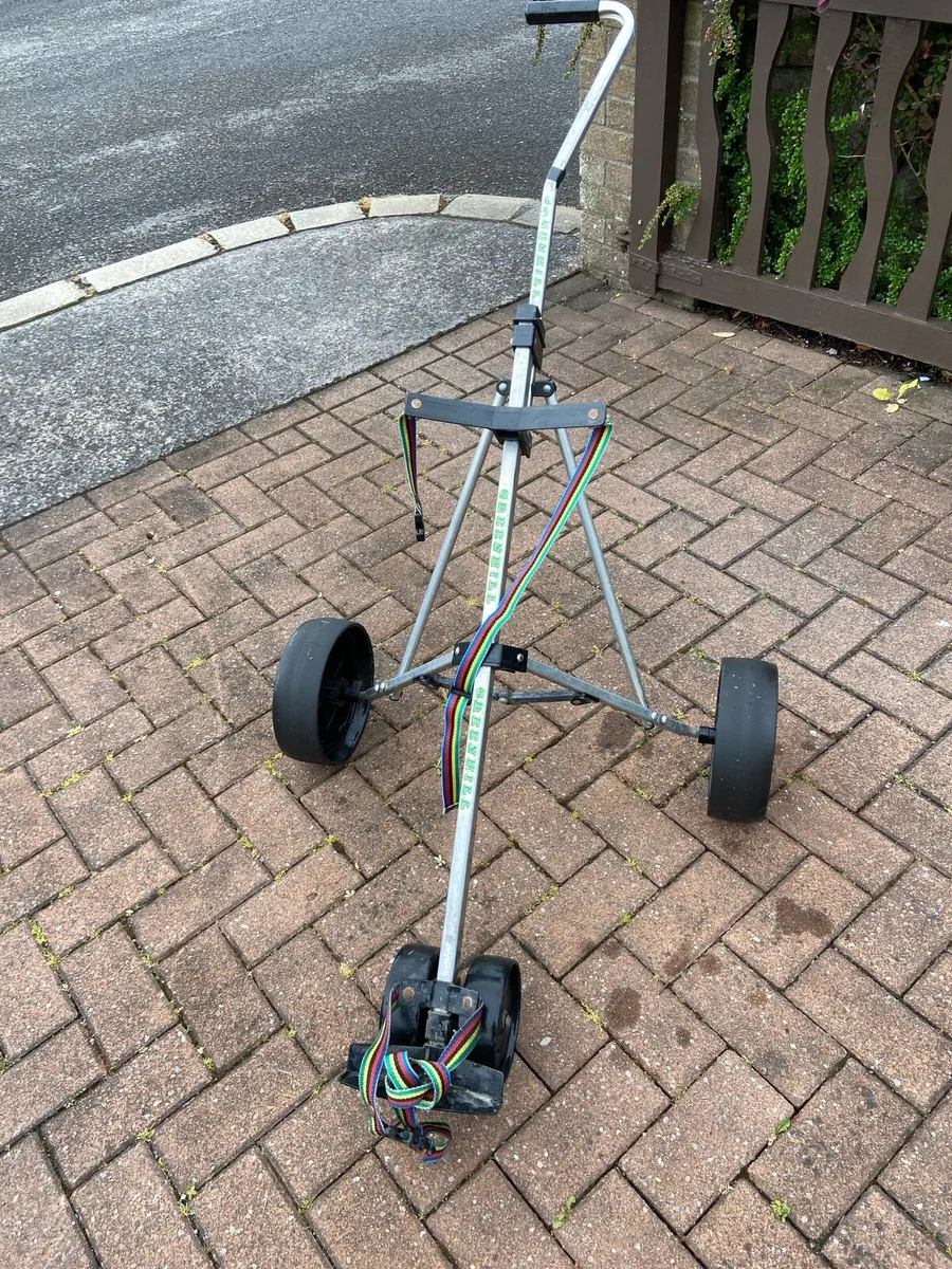 Golf. Trolley - Image 1