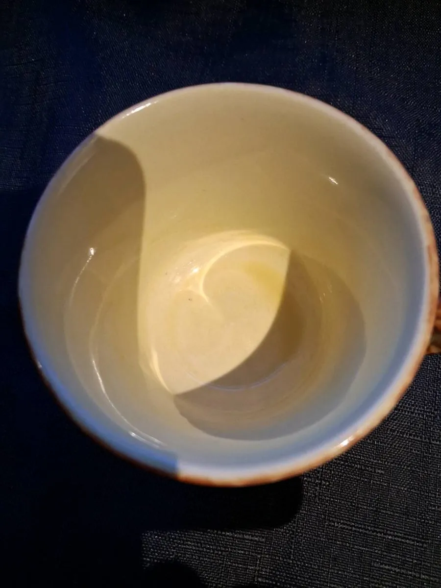 Novelty Pottery Teacup - Image 3