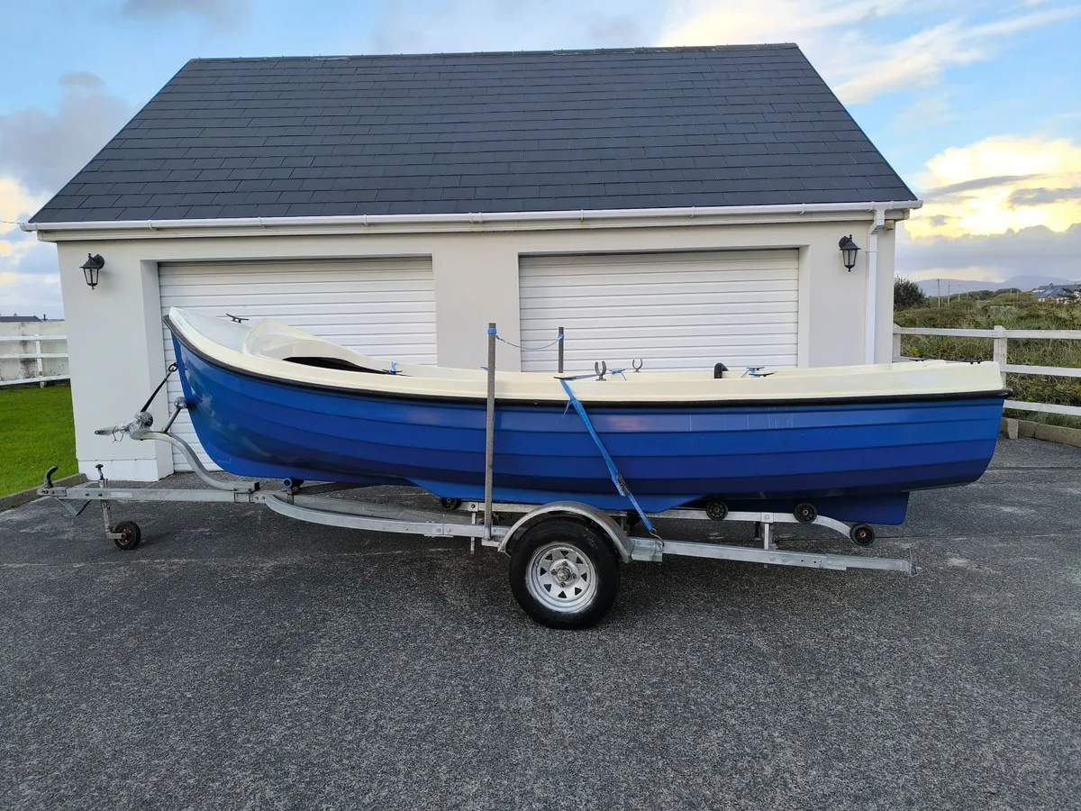 Boat - Image 4