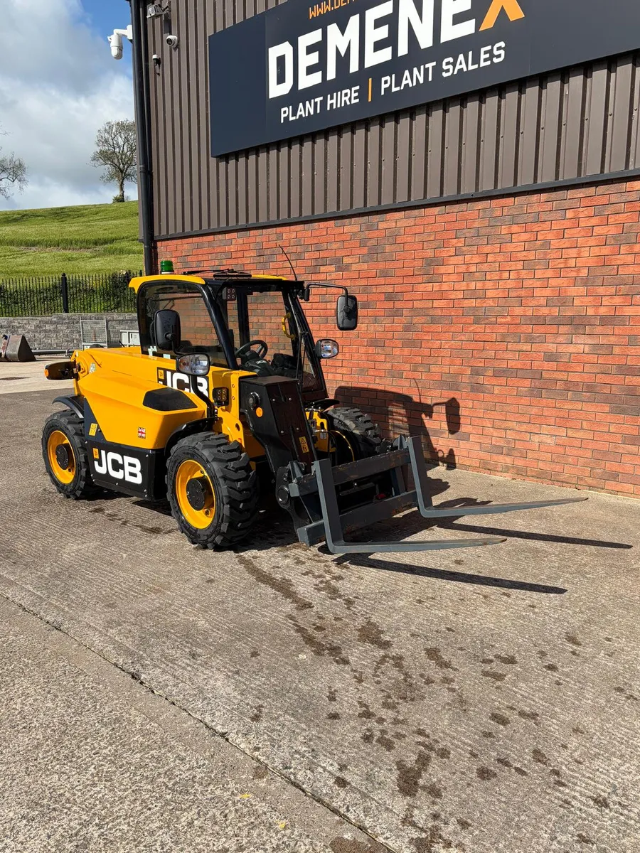 JCB 514-40 TELESCOPIC FORKLIFT - Image 3