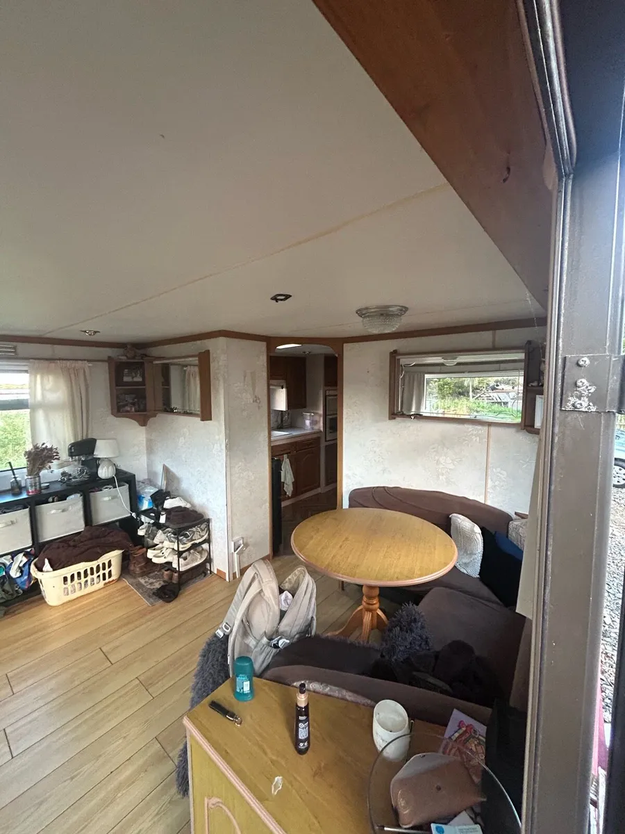Mobile home - Image 2
