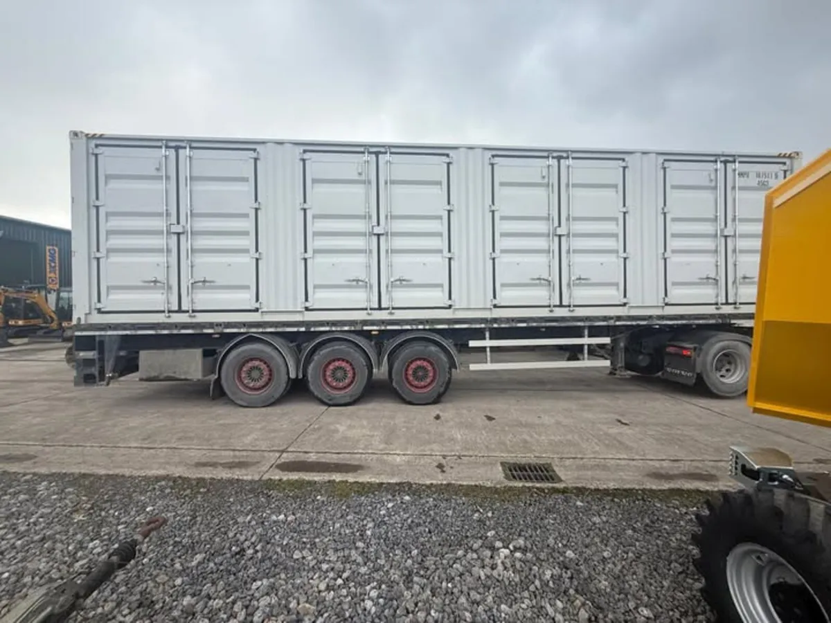 40ft Side Opening Container (40Lx8Wx9'6H) (Choice) - Image 4