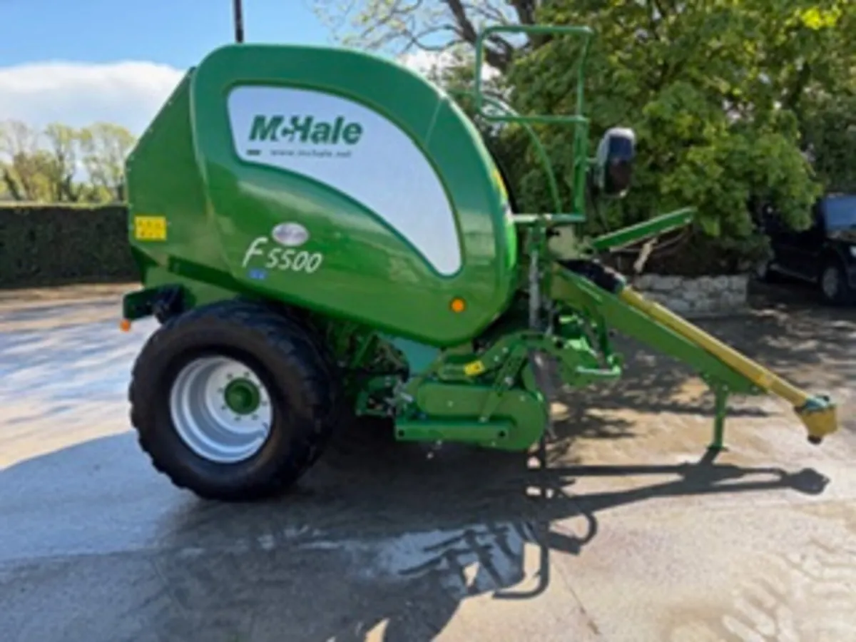 McHale F 5500 Baler - Image 1