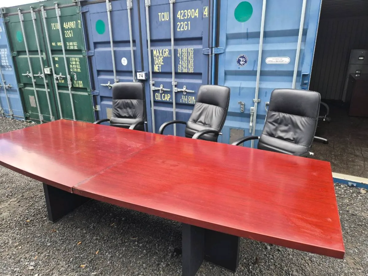 Boardroom Table with leather chairs - Image 2