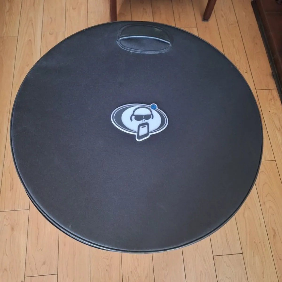 Protection Racket Case - Image 2