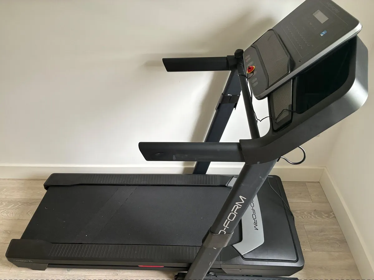 Treadmill - Image 1