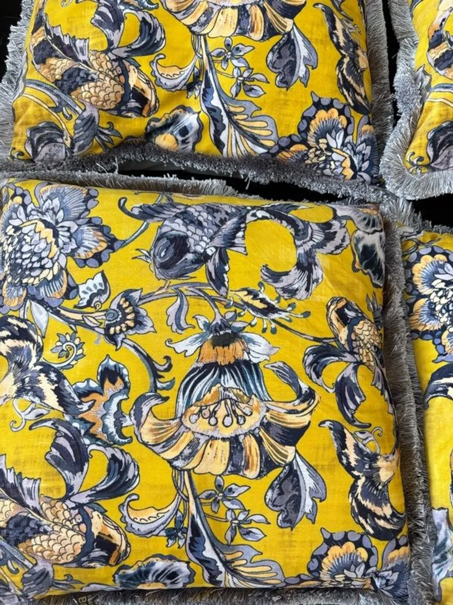 Scatterbox cushions 43" x 43@ - Image 2