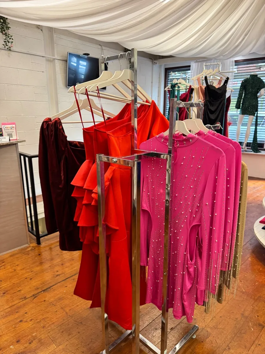 Dresses and shop contents - Image 2