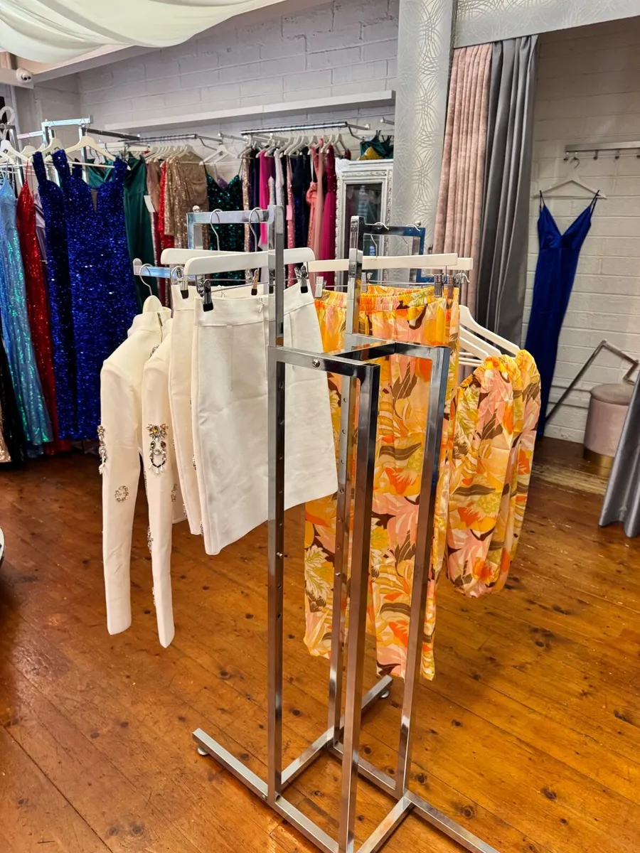 Dresses and shop contents - Image 4