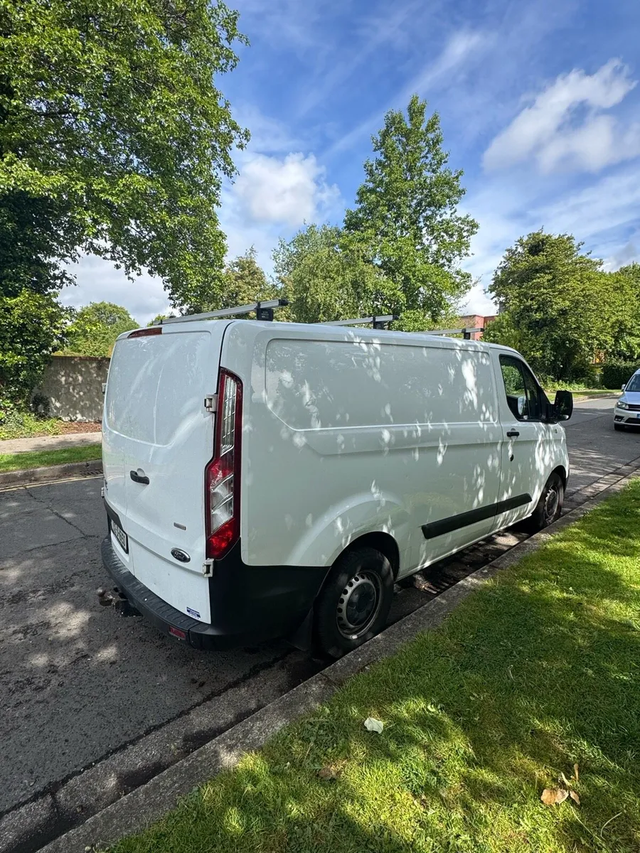Ford Transit Custom Van - Image 2
