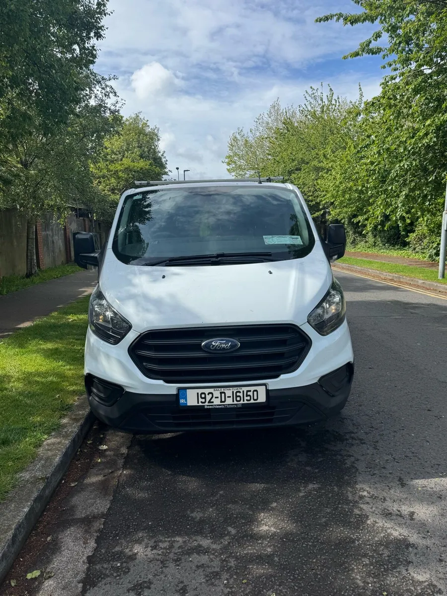 Ford Transit Custom Van - Image 4