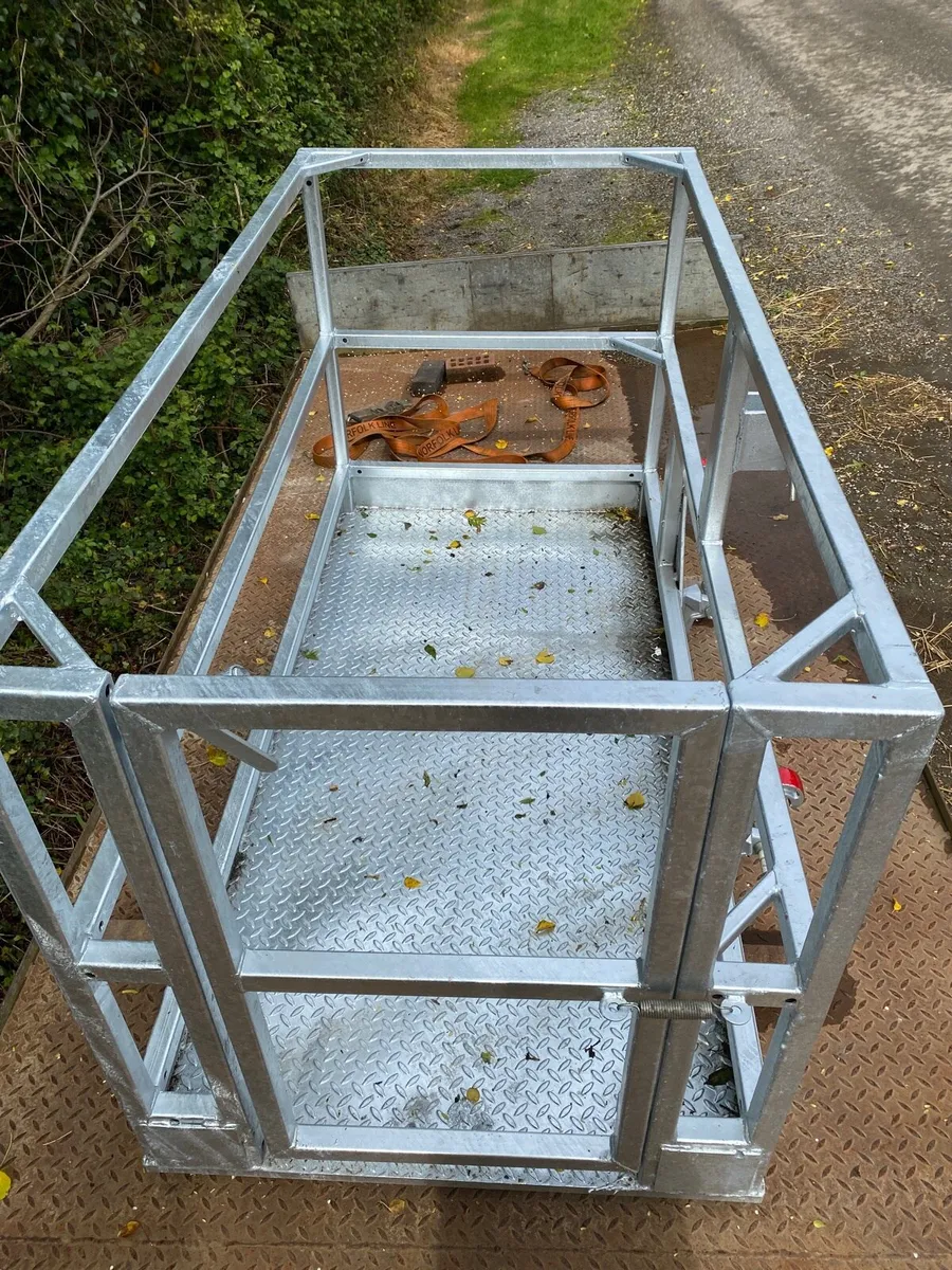 Safety cage/man basket - Image 4