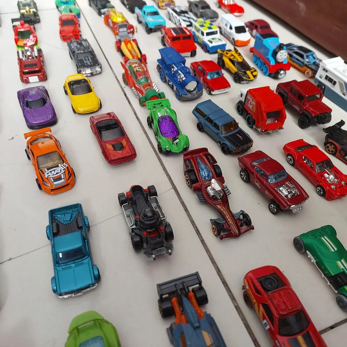 Toy cars hotwheels - Image 3