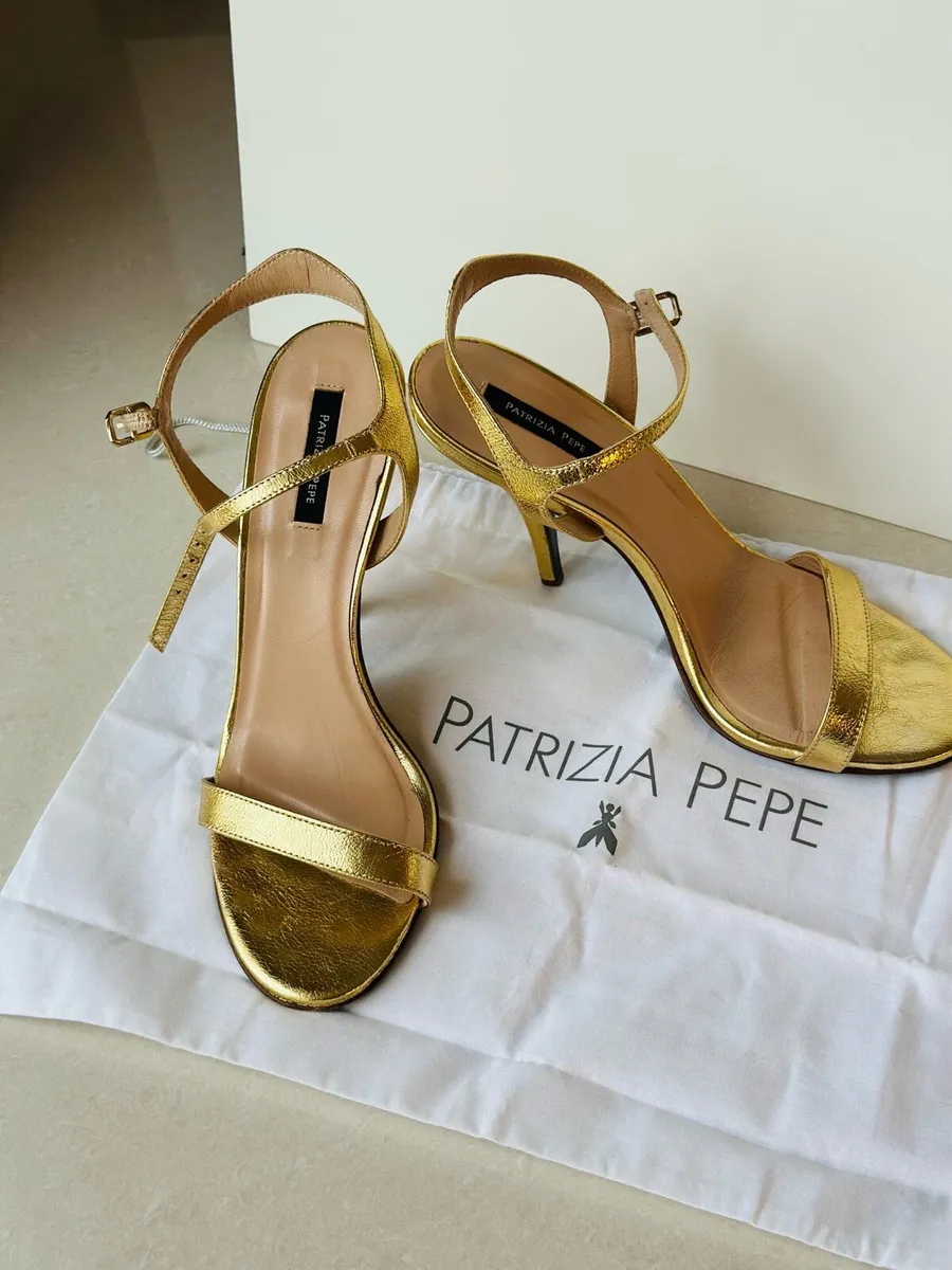 Gold Shoes - Image 1