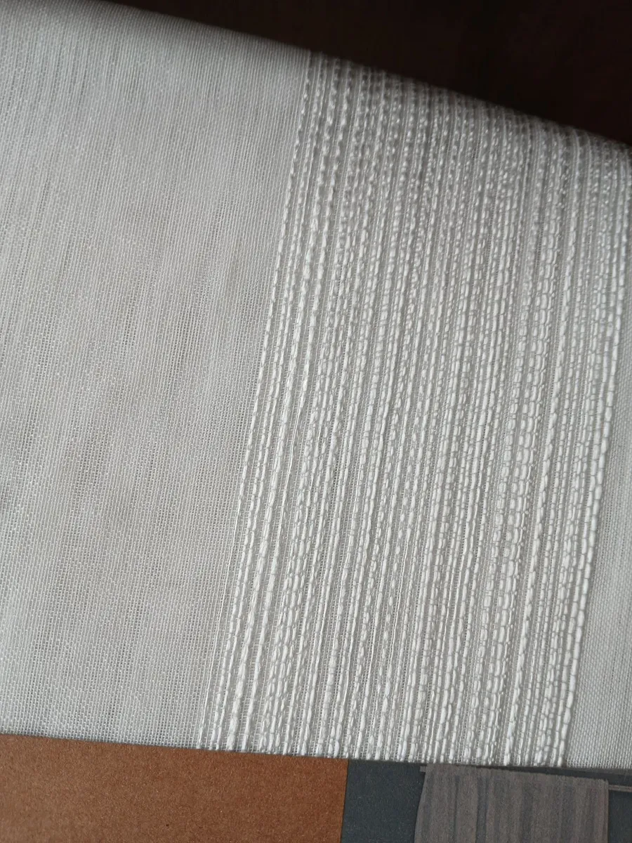 Voile curtains brand new - Image 3