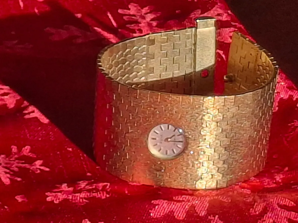 Vintage Heavy Gold-Plated Cuff Bracelet Watch ... - Image 2