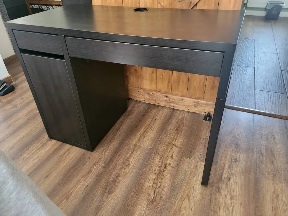 Ikea micke - Image 1