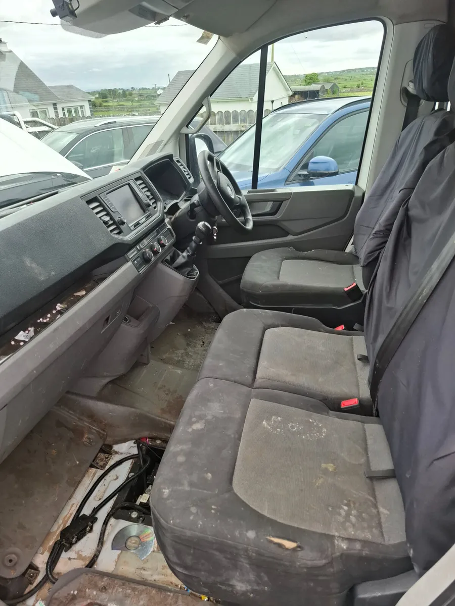 Vw Crafter 2019 for breaking - Image 3