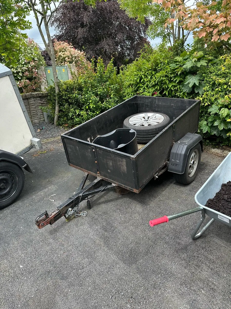 Car trailer 8x4 - Image 1