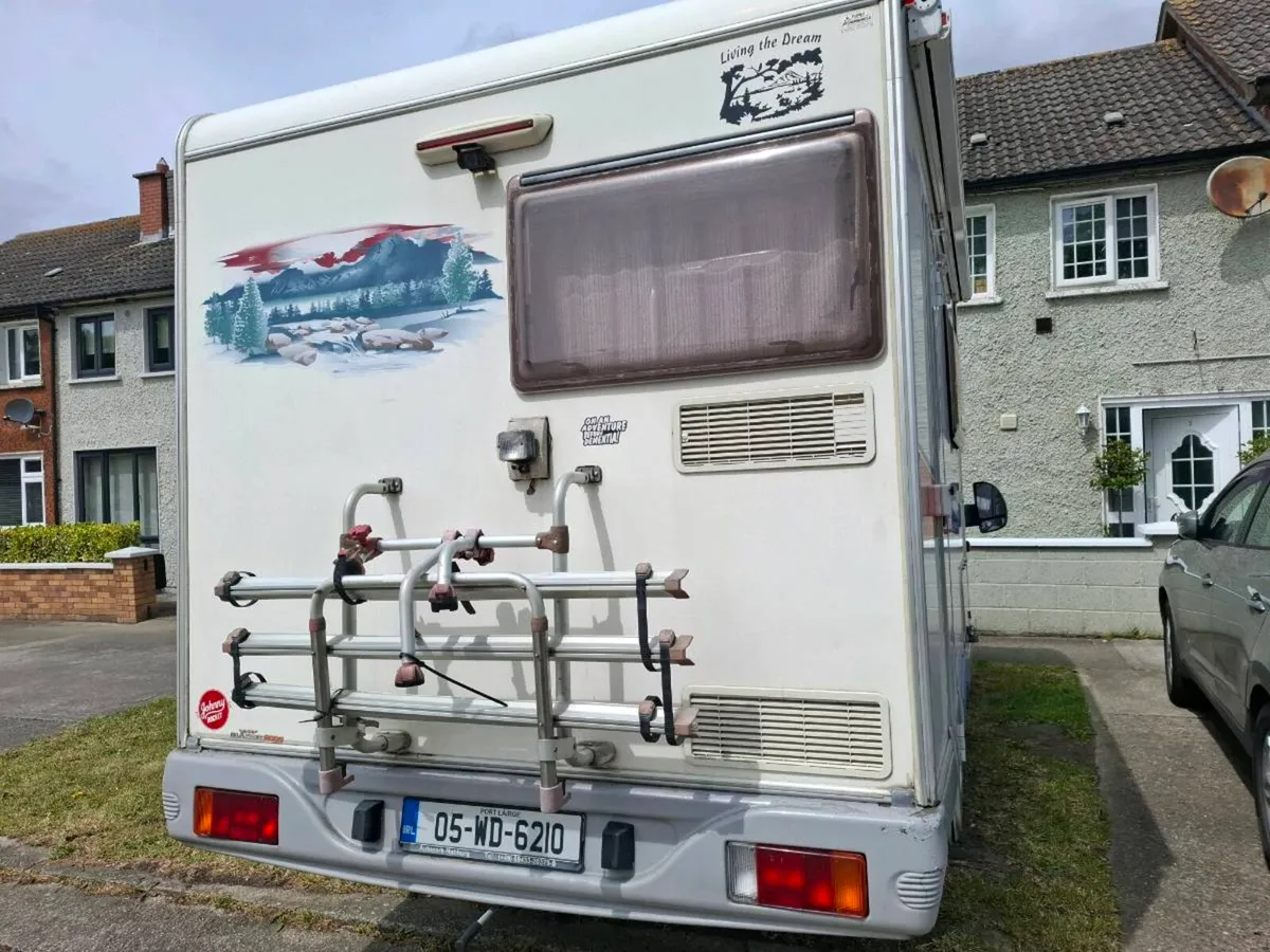 Motorhome - Image 4