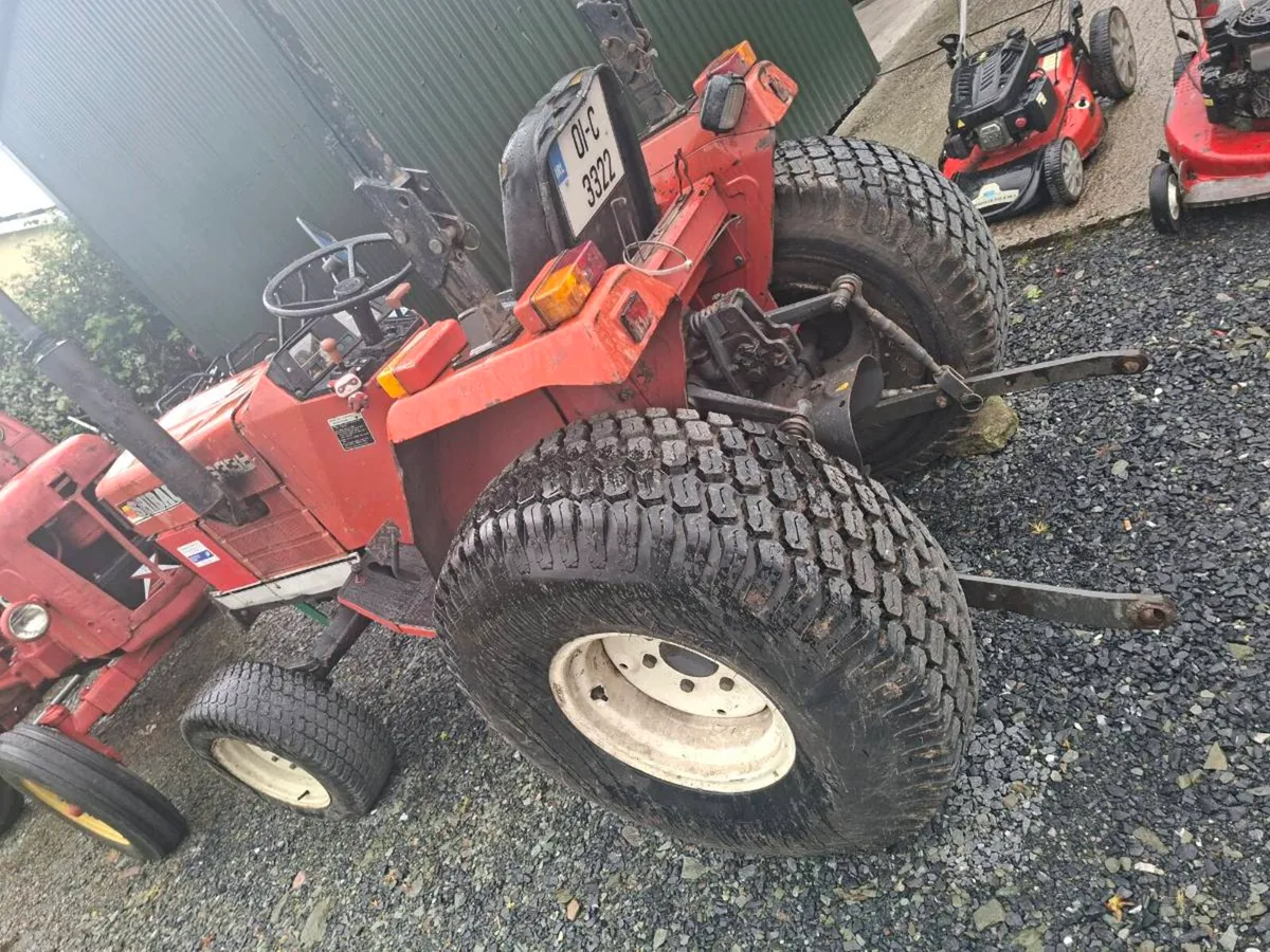 33hp Shibaura S33H 4x4 2x2 compact tractor - Image 2