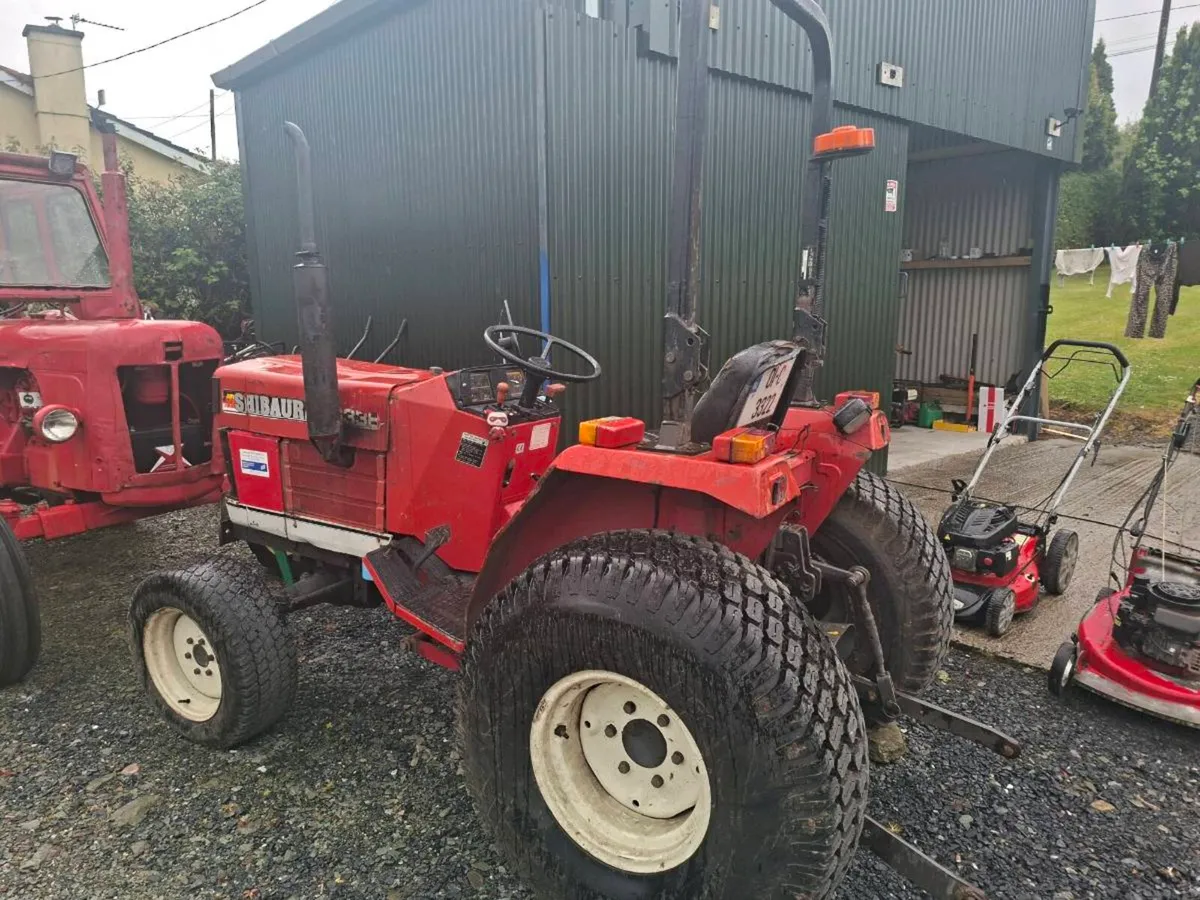 33hp Shibaura S33H 4x4 2x2 compact tractor - Image 1