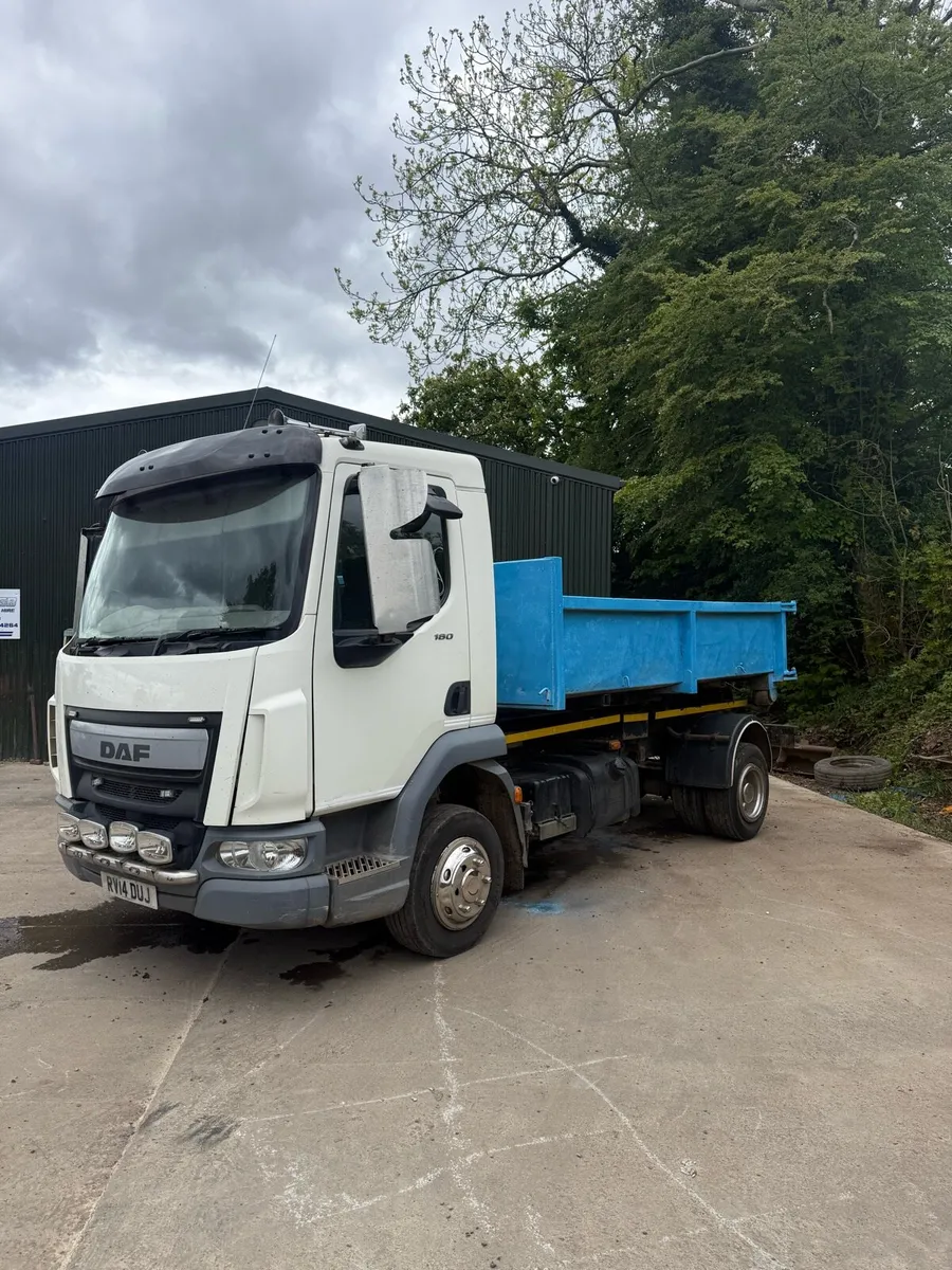 Daf lf45 hookloader 12ton NO VAT - Image 2