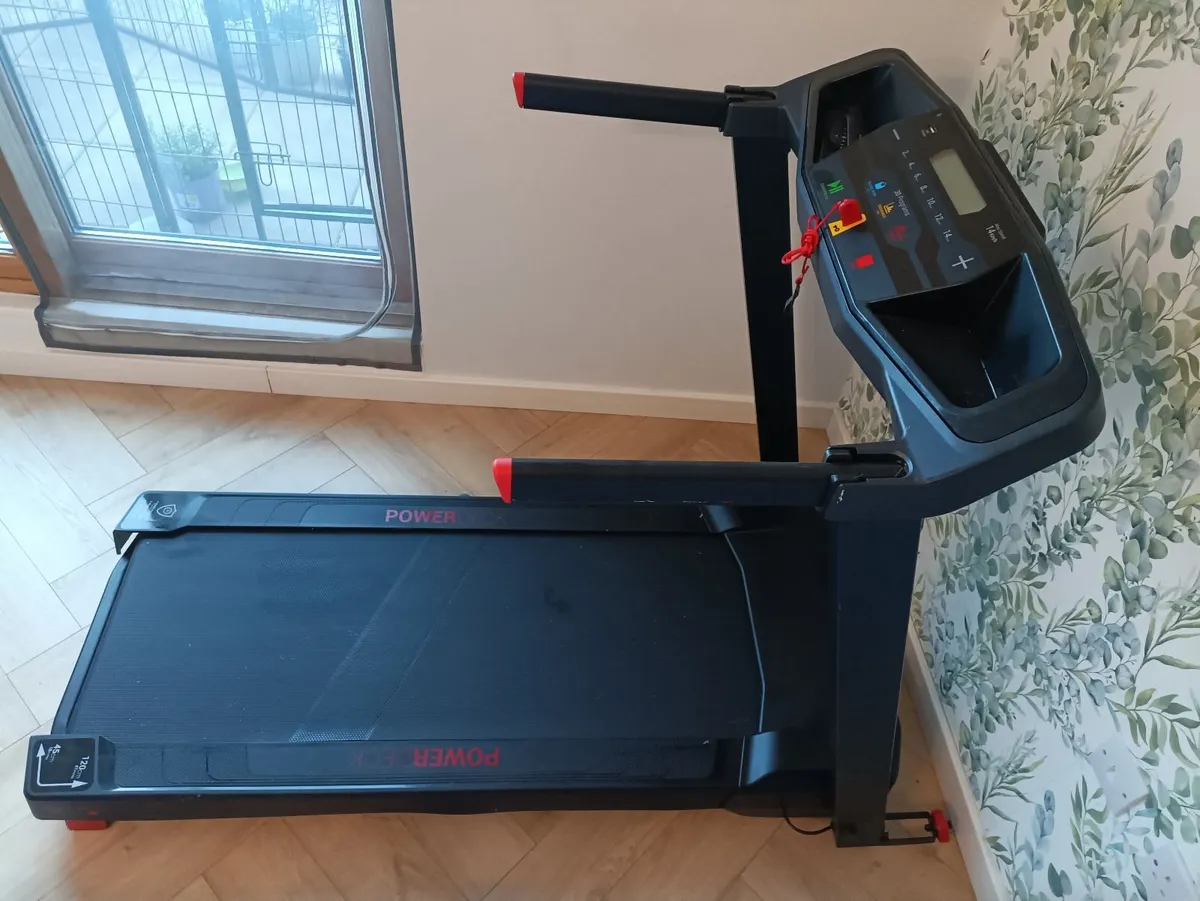 Treadmill - Image 4