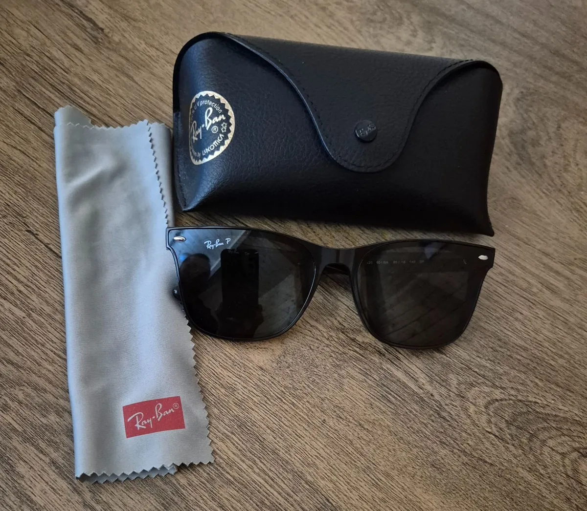RayBans mens sunglasses (Brand new) - Image 1
