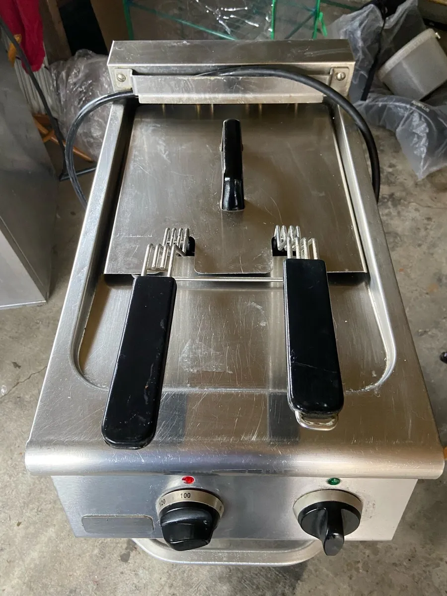 Commercial fat fryer - Image 2